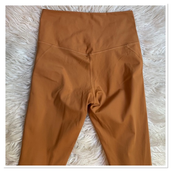 Girlfriend Collective High Waisted Leggings Tan Brown Color Size Small - Picture 4 of 7